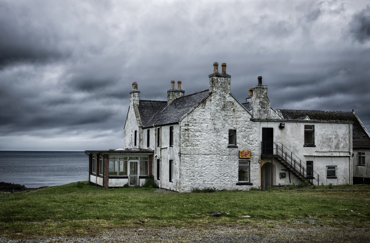 Haunted house 1.